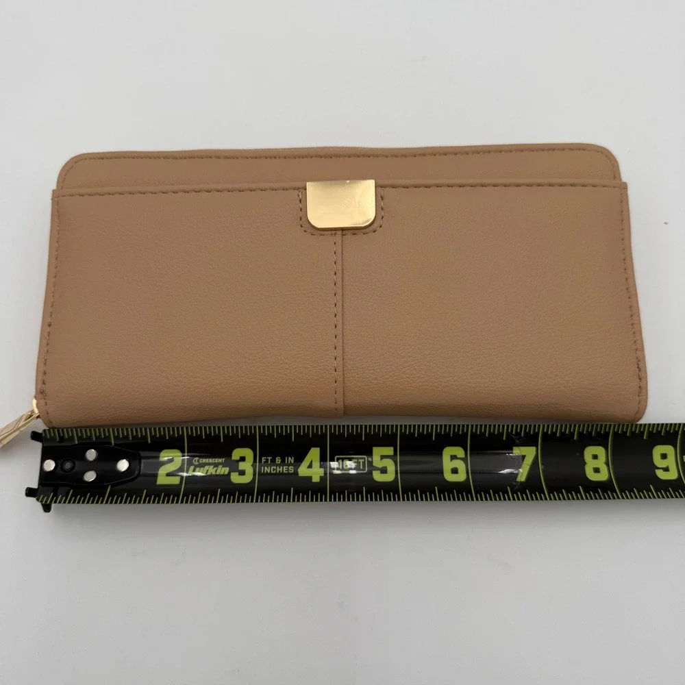 On 34th Womens Pebbled Leather Zip Around Wallet Tan Beige‎ Gold Tone Hardware